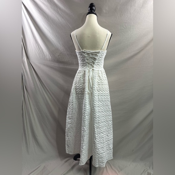 LAST ONE 🔥 Textured Midi Cottagecore Lace-Up Corset Dress White - Picture 9 of 9